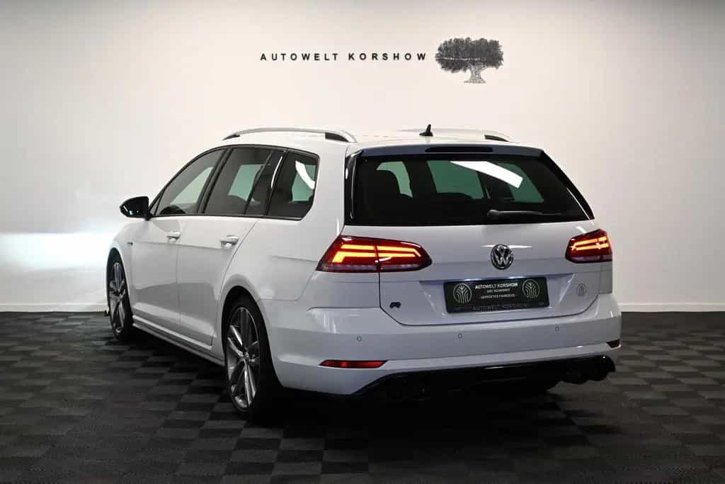Volkswagen Golf 7 R 4M *MATRIX*DYNAUDIO*DCC*VIRTUAL*ACC*SHZ 12/2017-photo-9