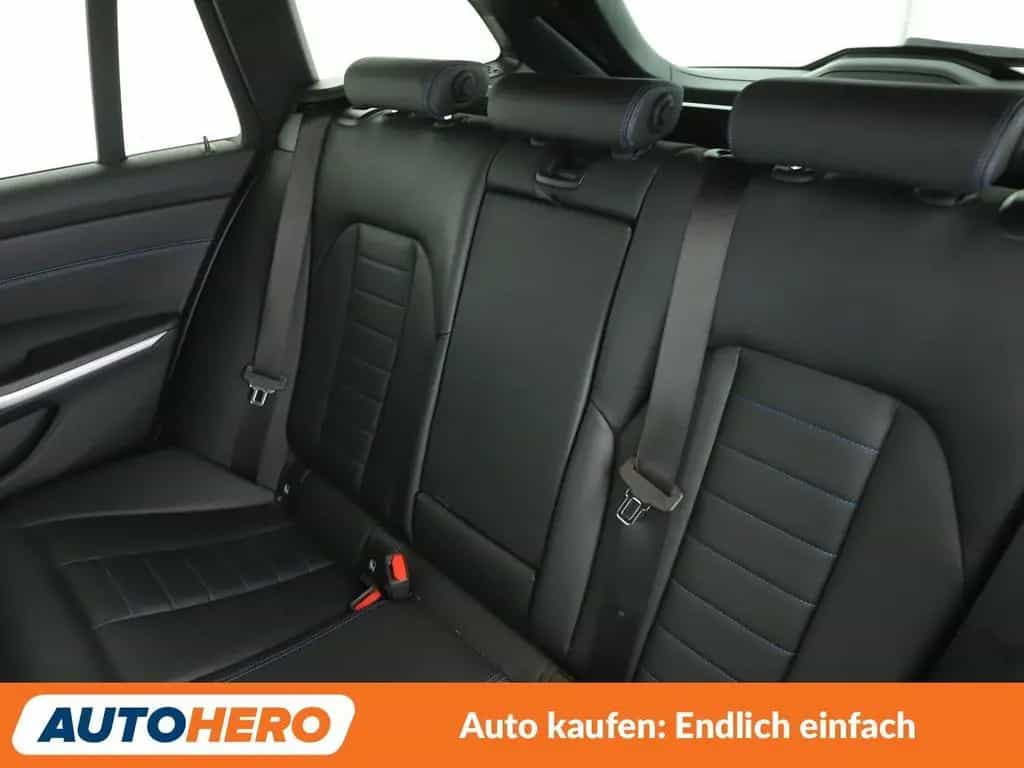 BMW 330 i xDrive M Sport Aut.*NAVI*LED*360CAM*ACC*SHZ 03/2020-photo-13