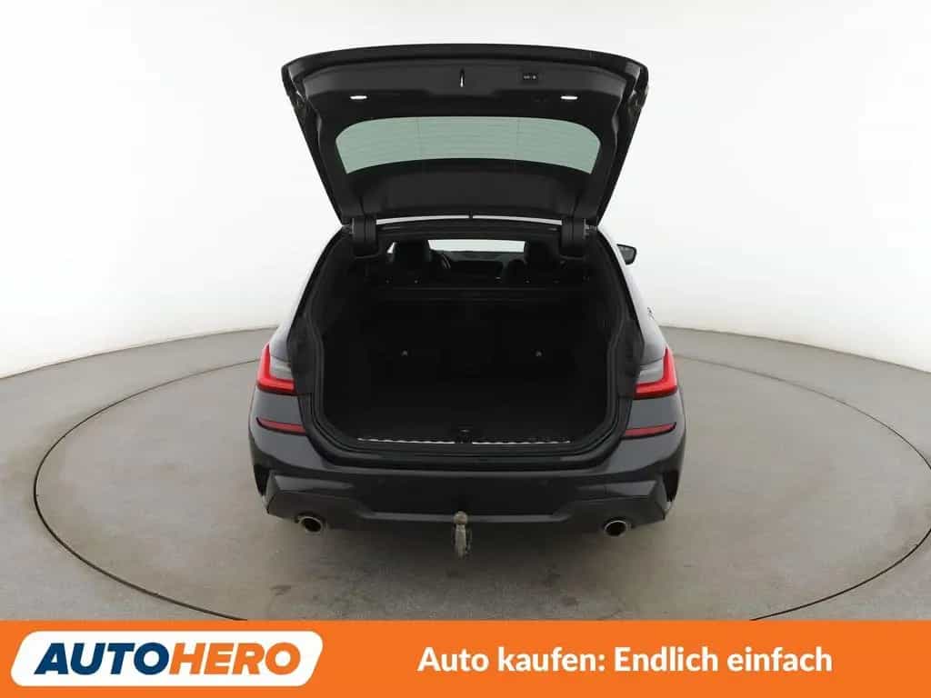 BMW 330 i xDrive M Sport Aut.*NAVI*LED*360CAM*ACC*SHZ 03/2020-photo-16