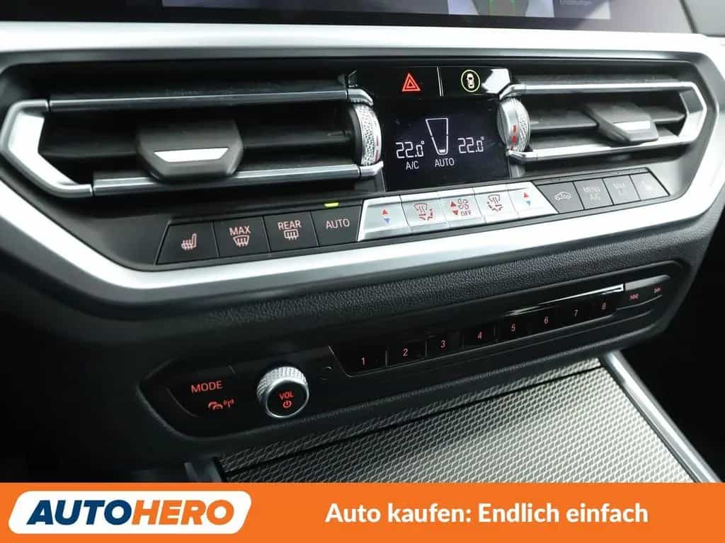BMW 330 i xDrive M Sport Aut.*NAVI*LED*360CAM*ACC*SHZ 03/2020-photo-23
