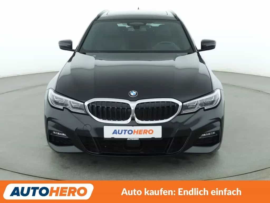 BMW 330 i xDrive M Sport Aut.*NAVI*LED*360CAM*ACC*SHZ 03/2020-photo-8