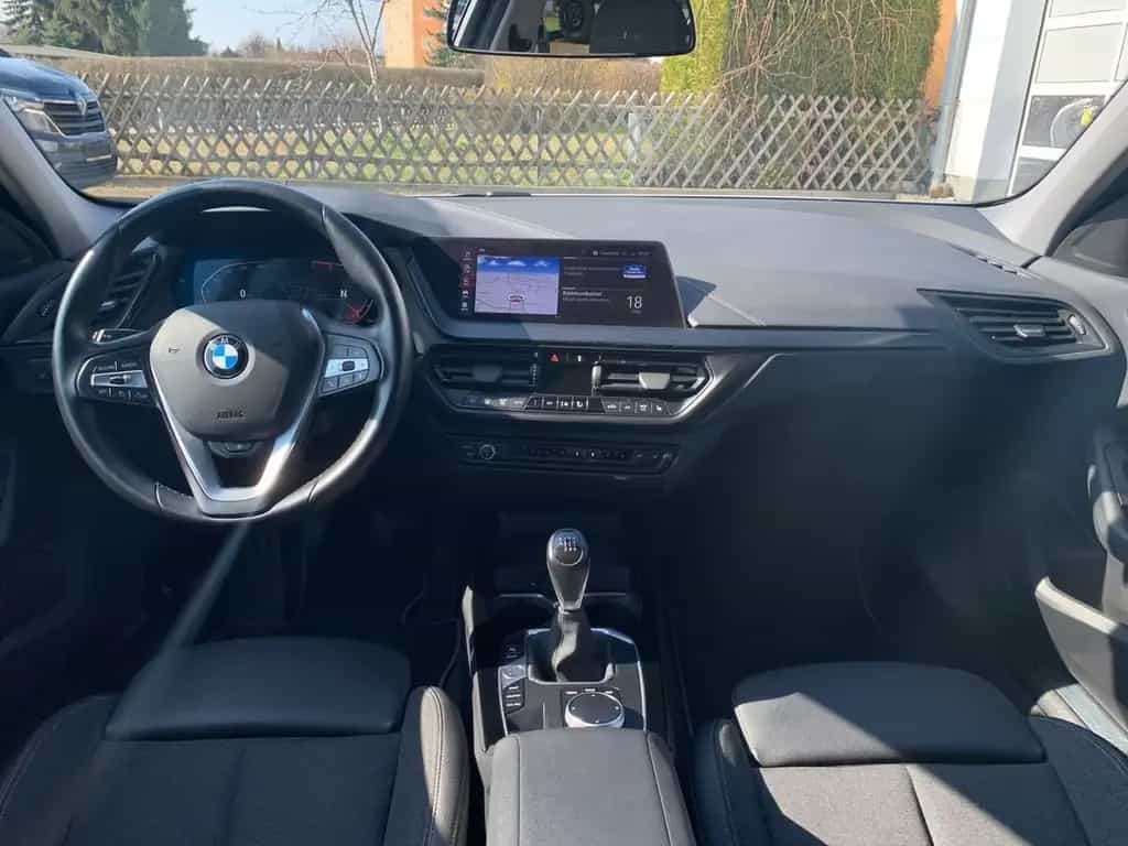 BMW 116 i SPORT LINE LED+NAVI+SHZ+DAB+PDC+TEMPOMAT 04/2024-photo-13