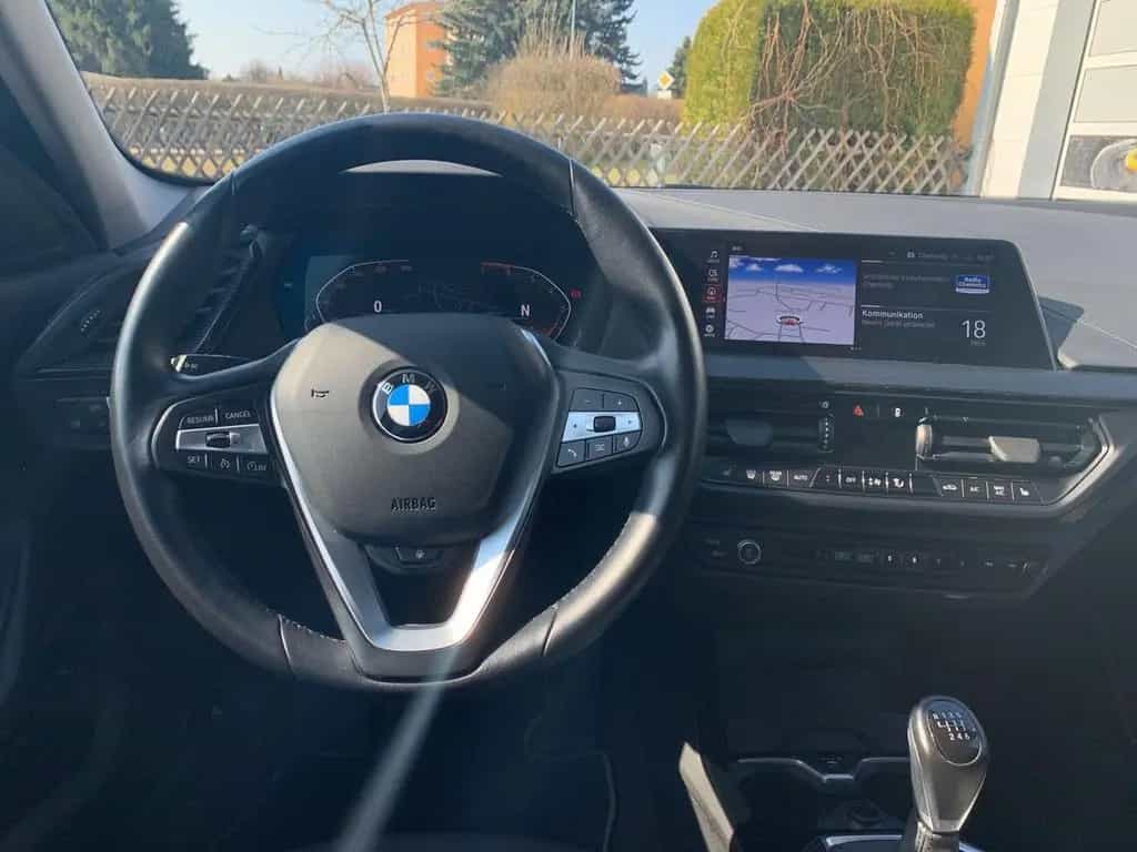 BMW 116 i SPORT LINE LED+NAVI+SHZ+DAB+PDC+TEMPOMAT 04/2024-photo-14