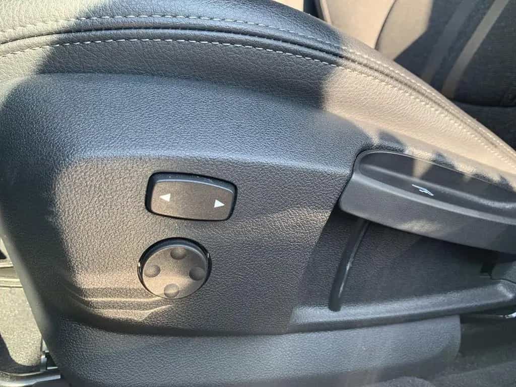 BMW 116 i SPORT LINE LED+NAVI+SHZ+DAB+PDC+TEMPOMAT 04/2024-photo-27
