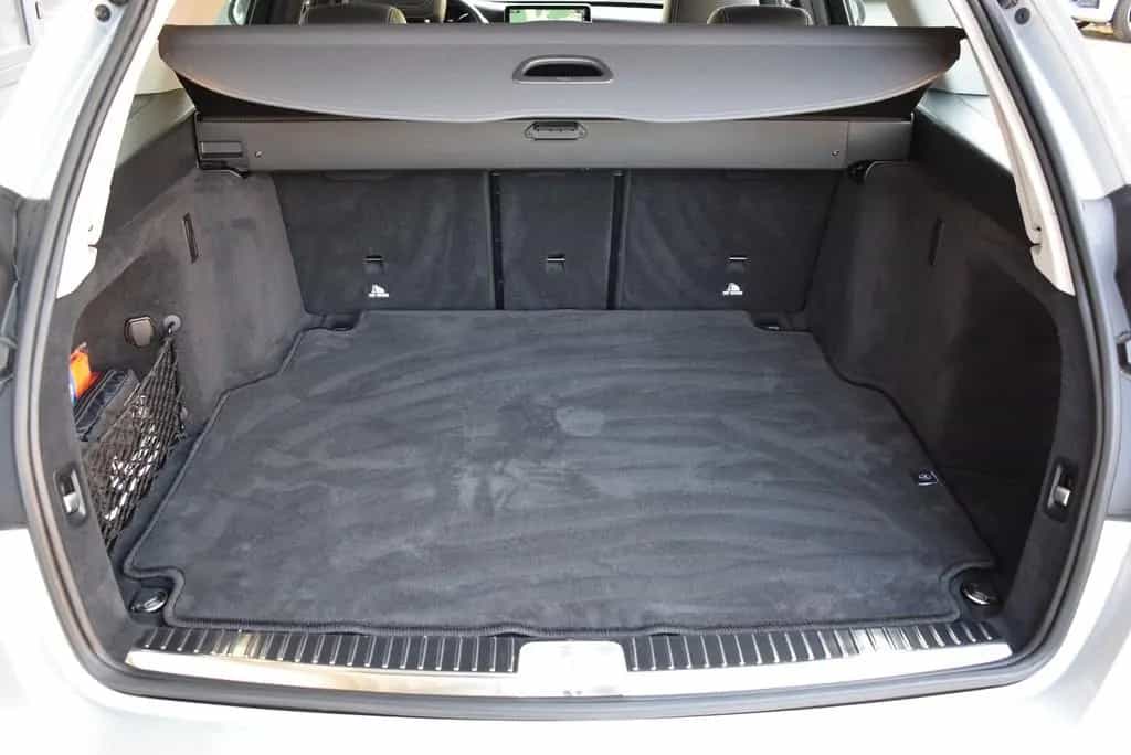 Mercedes-Benz C-Class 300 T Aut. *Avantgarde*AHK*Pano*Navi*RüKa*LED* 08/2019-photo-14