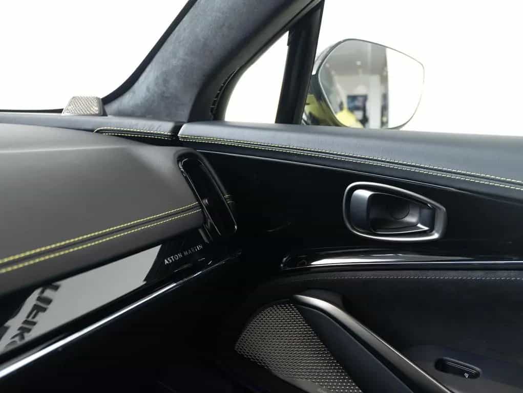 Aston Martin DBX 4.0 V8 707 null-photo-16