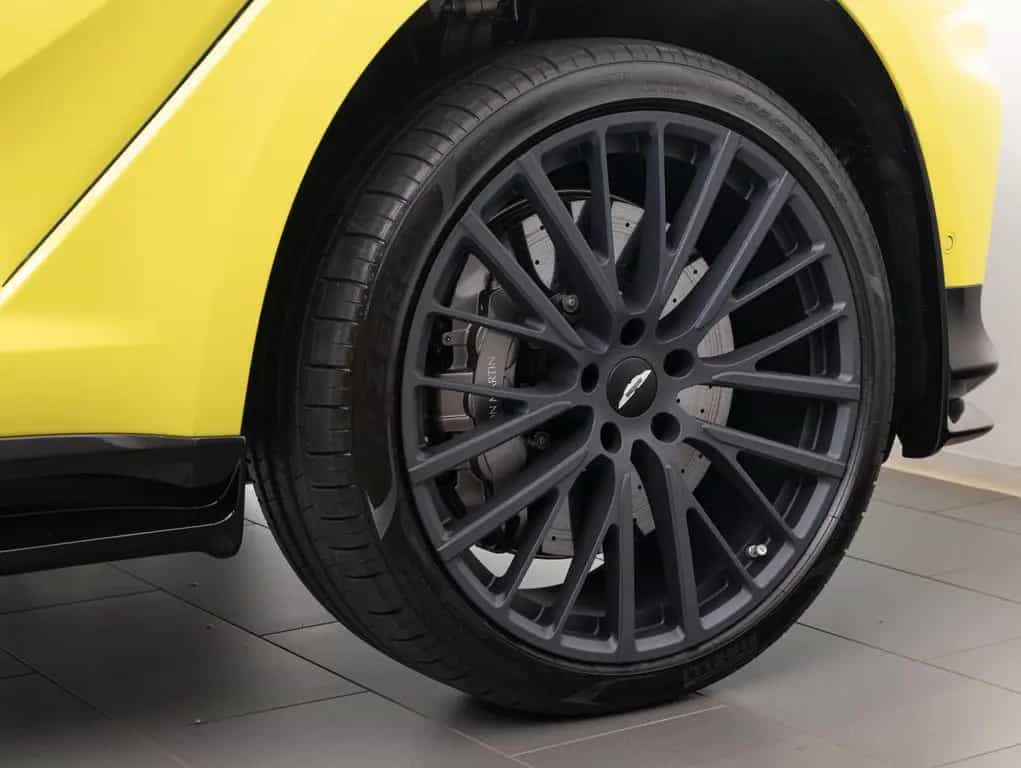 Aston Martin DBX 4.0 V8 707 null-photo-7