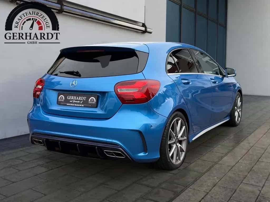 Mercedes-Benz A 45 AMG 4Matic*NAVI*PANO*CAM*AUTOM.*LED* 02/2017-photo-4