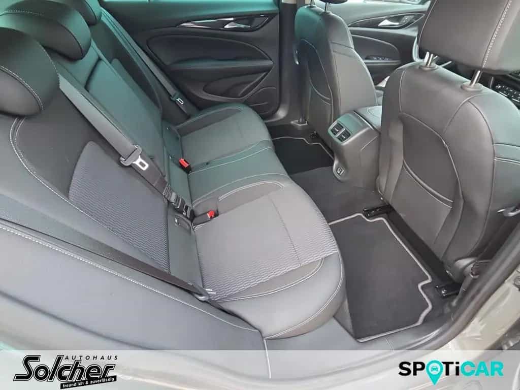 Opel Insignia 2.0 BiTurbo Ultimate 4x4*Navi*R-Kamera* 05/2019-photo-9