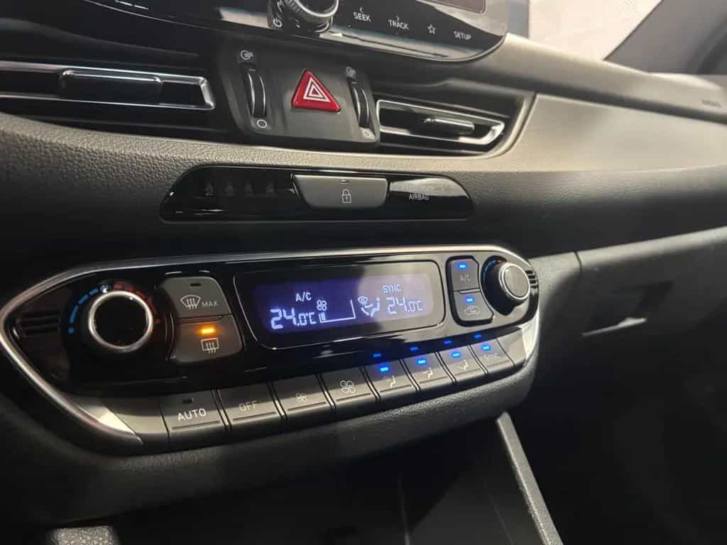 Hyundai i30 2.0 T-GDI*N PERFORMANCE*LED-TEMPO-R.KAM-PDC 09/2022-photo-38