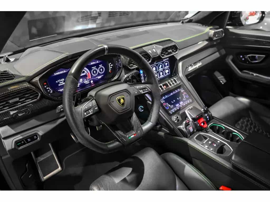 Lamborghini Urus V8 - NERO HELENE / VERDE 05/2021-photo-14