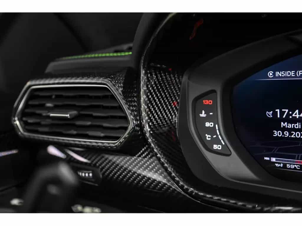 Lamborghini Urus V8 - NERO HELENE / VERDE 05/2021-photo-20