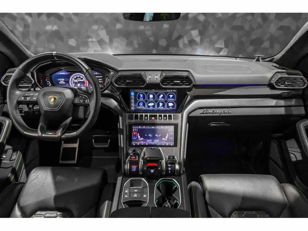 Lamborghini Urus V8 - NERO HELENE / VERDE 05/2021-photo-21