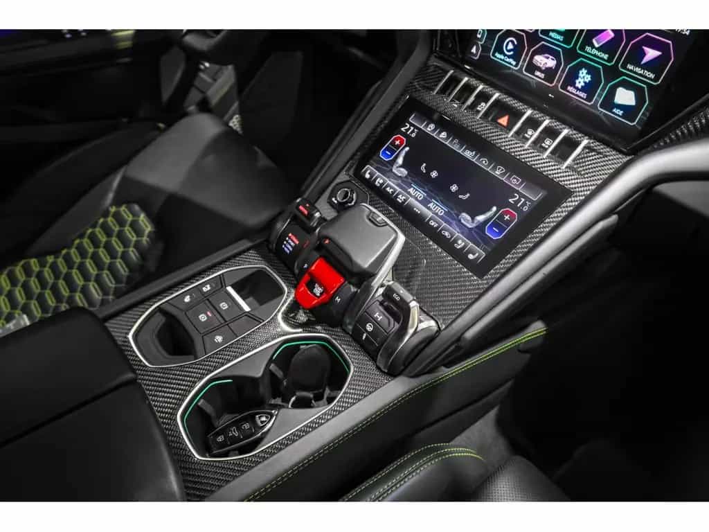 Lamborghini Urus V8 - NERO HELENE / VERDE 05/2021-photo-9
