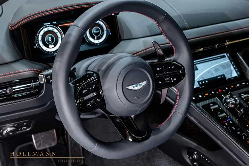 Aston Martin DB12 COUPE + CARBON + BOWERS WILKINS + 09/2024-photo-21