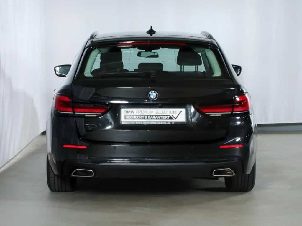 BMW 520 d TG Alarm SHZ DAB Lordose 4-Zonen Parkassis 01/2022-photo-5
