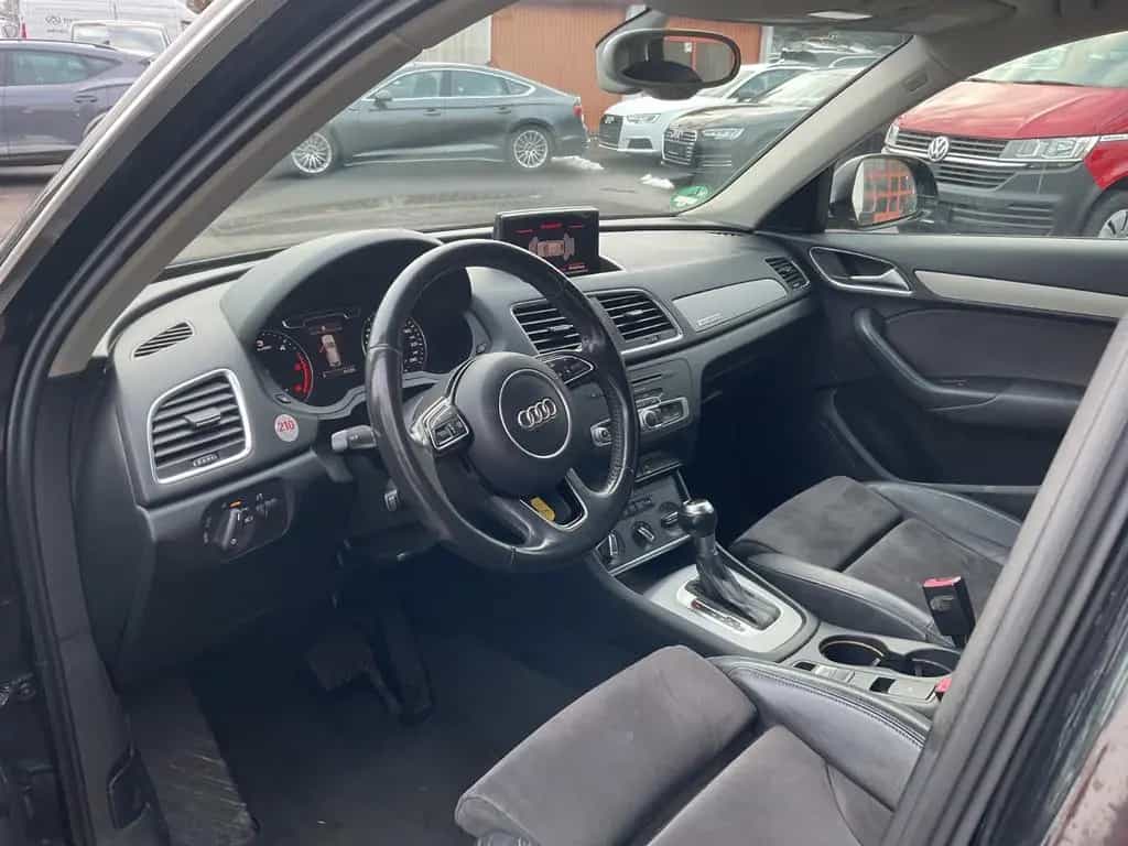 Audi Q3 2.0 TDI quattro S-Tronic Navi Klima PDC LED 01/2013-photo-11