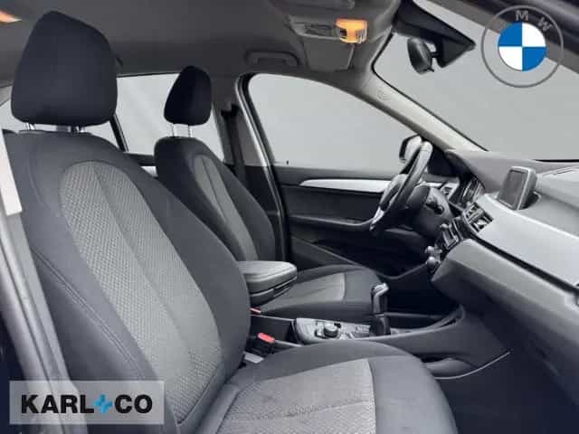 BMW X1 sDrive18i PDC Sportlenkrad ActiveGuard CD 03/2020-photo-12