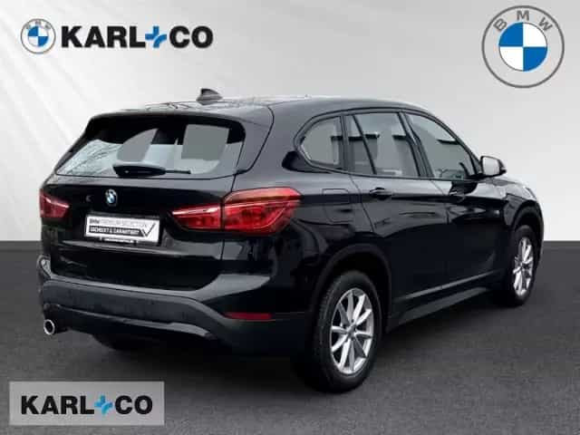 BMW X1 sDrive18i PDC Sportlenkrad ActiveGuard CD 03/2020-photo-3
