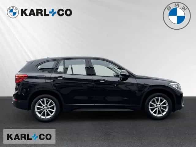 BMW X1 sDrive18i PDC Sportlenkrad ActiveGuard CD 03/2020-photo-4