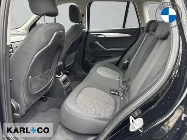 BMW X1 sDrive18i PDC Sportlenkrad ActiveGuard CD 03/2020-photo-8