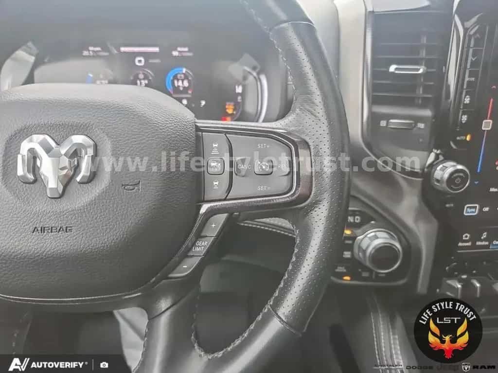 Dodge RAM 2500  POWER WAGON 6.4V8 HEMI 4x4 € 60.000 T1 07/2023-photo-14