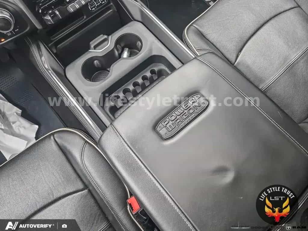 Dodge RAM 2500  POWER WAGON 6.4V8 HEMI 4x4 € 60.000 T1 07/2023-photo-16