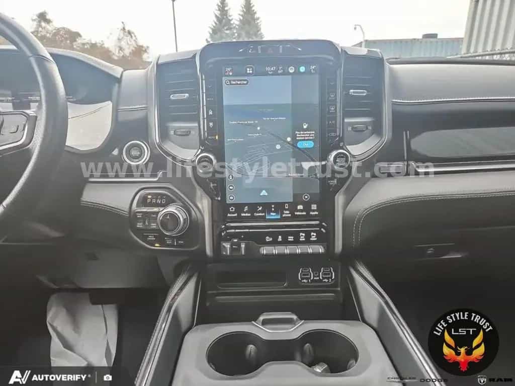 Dodge RAM 2500  POWER WAGON 6.4V8 HEMI 4x4 € 60.000 T1 07/2023-photo-17