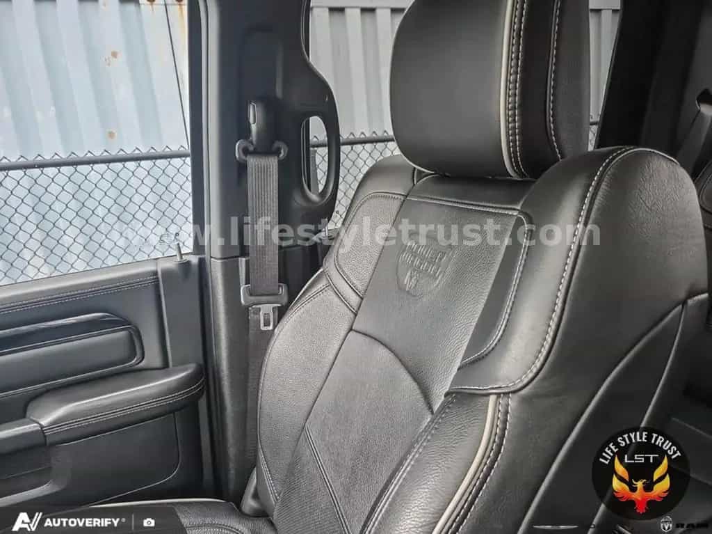 Dodge RAM 2500  POWER WAGON 6.4V8 HEMI 4x4 € 60.000 T1 07/2023-photo-18