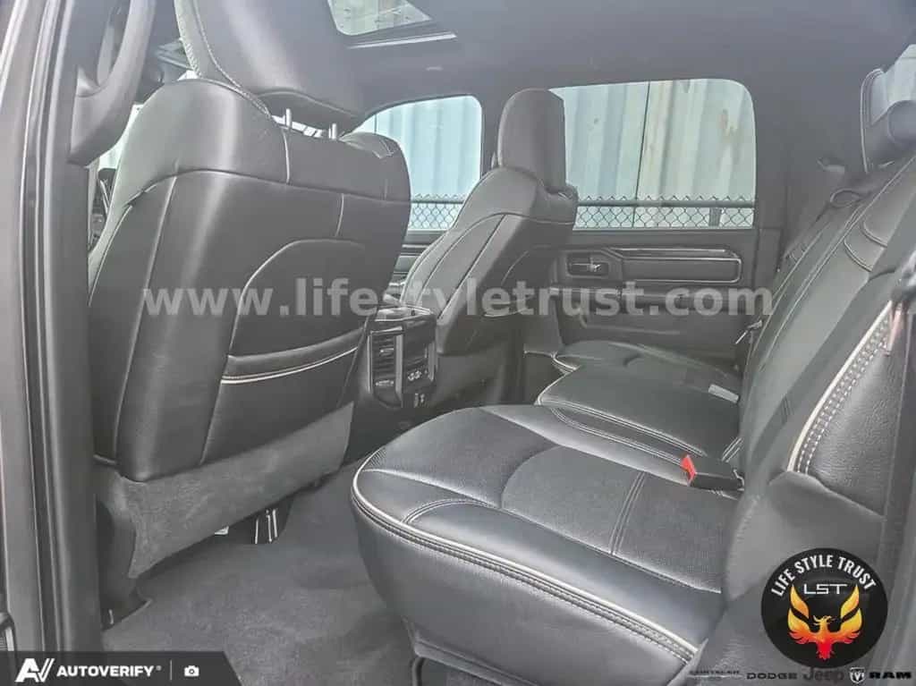 Dodge RAM 2500  POWER WAGON 6.4V8 HEMI 4x4 € 60.000 T1 07/2023-photo-21
