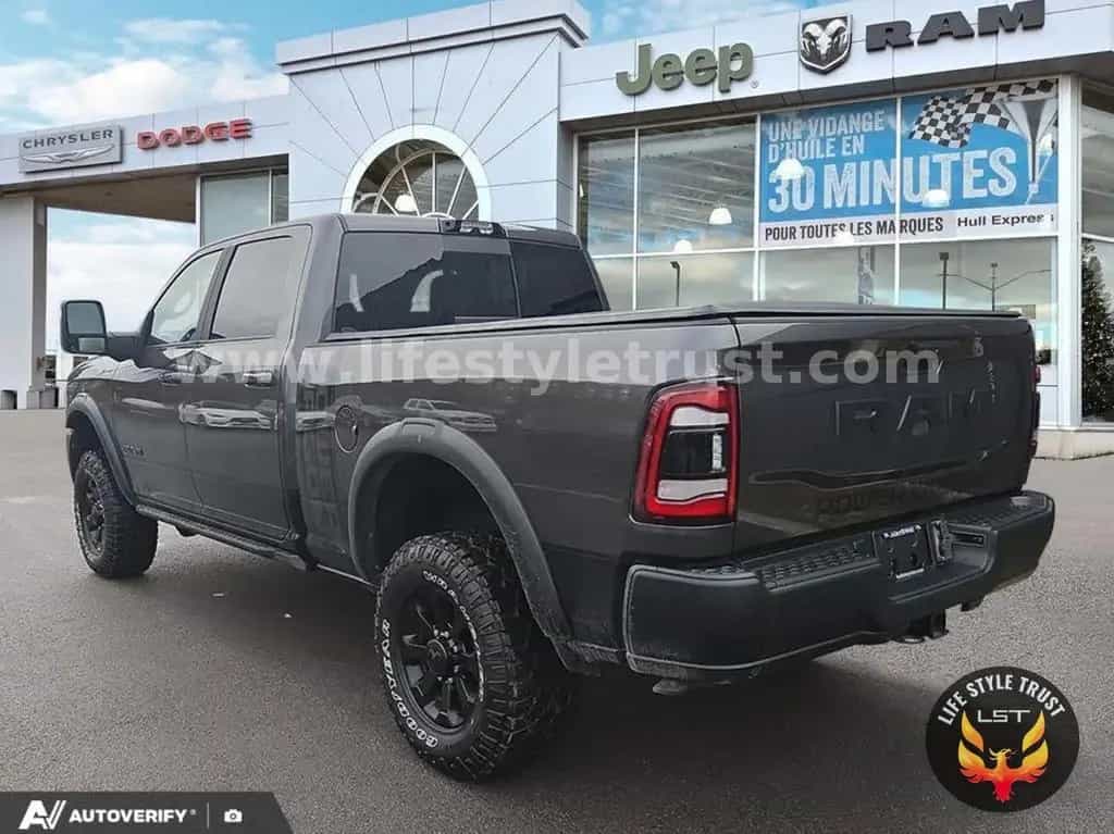 Dodge RAM 2500  POWER WAGON 6.4V8 HEMI 4x4 € 60.000 T1 07/2023-photo-3