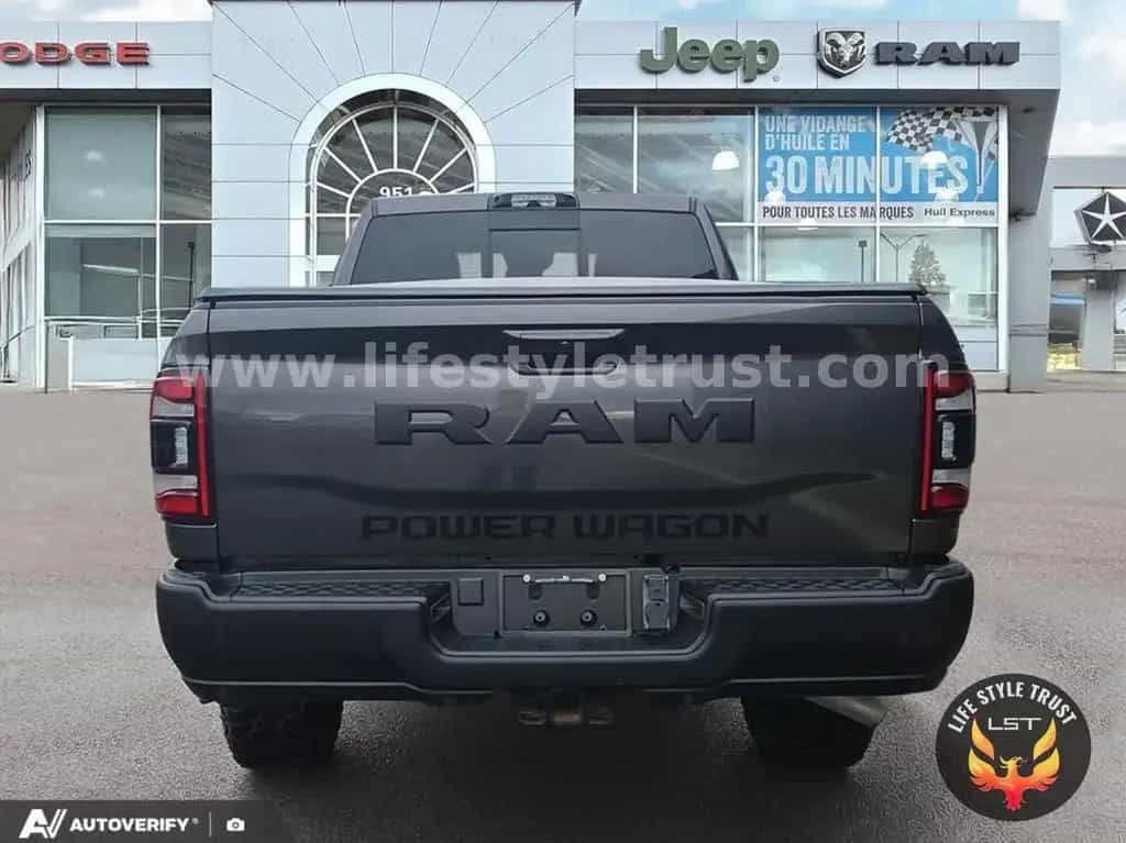 Dodge RAM 2500  POWER WAGON 6.4V8 HEMI 4x4 € 60.000 T1 07/2023-photo-4