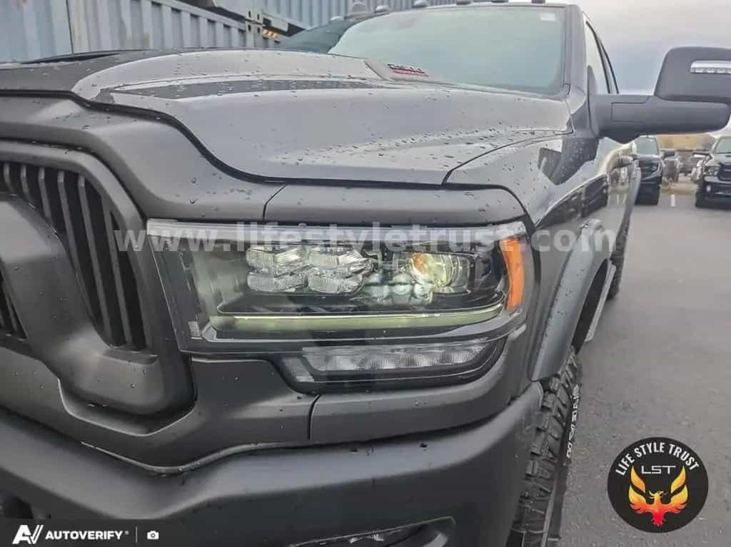 Dodge RAM 2500  POWER WAGON 6.4V8 HEMI 4x4 € 60.000 T1 07/2023-photo-7