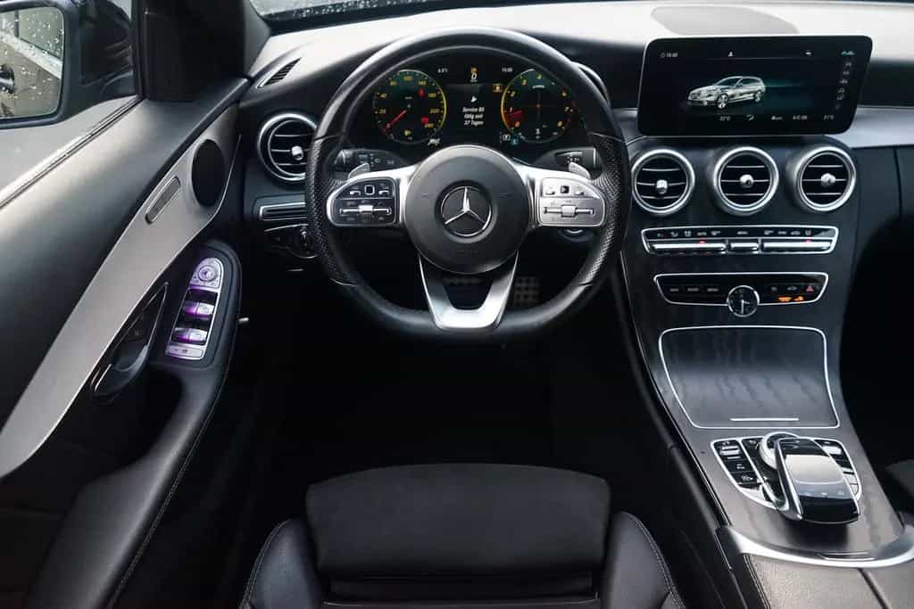 Mercedes-Benz C-Class T-Modell AMG Line LED Navi ACC Kamera AHK 08/2019-photo-10