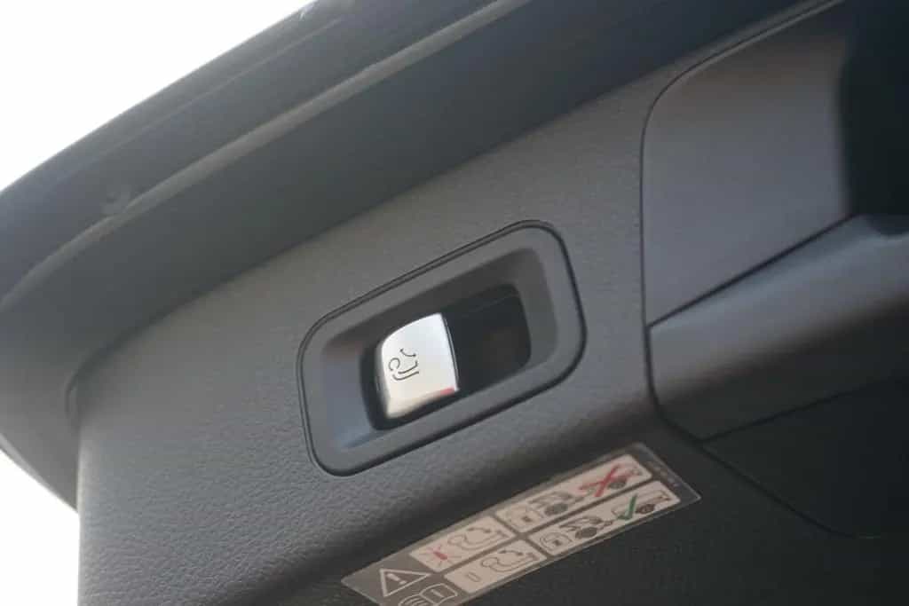 Mercedes-Benz C-Class T-Modell AMG Line LED Navi ACC Kamera AHK 08/2019-photo-28