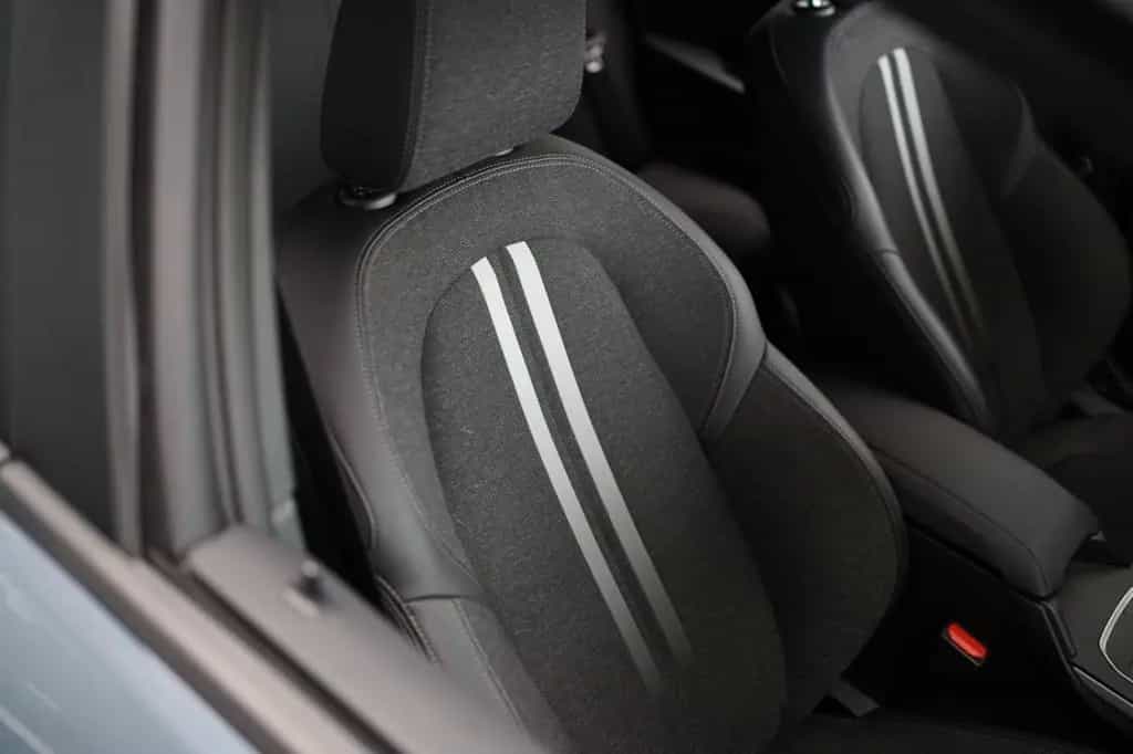 BMW 1 Series Advantage +LiveCockpitProf+Multi-Sport-Len 01/2023-photo-6