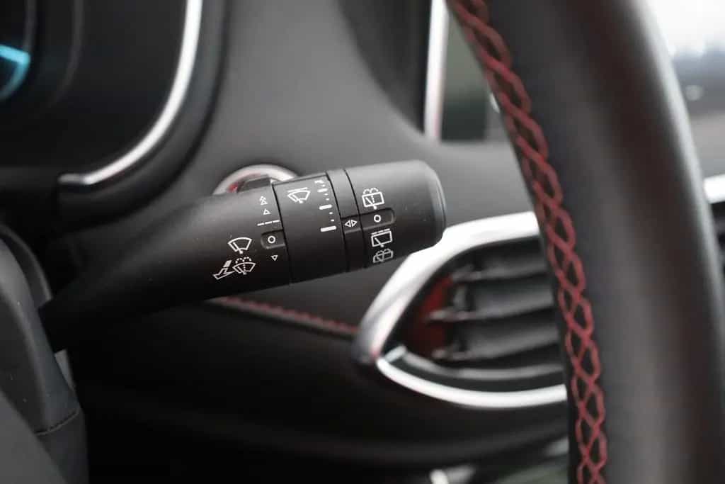 MG HS 1.5 T-GDI Luxury Aut. LED ACC Navi 360° Pano 02/2024-photo-17