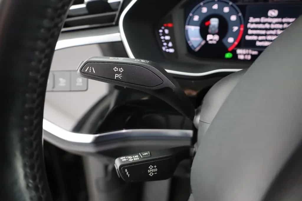 Audi Q3 45 TFSI quattro advanced LED Virtual Cockpit 08/2019-photo-17