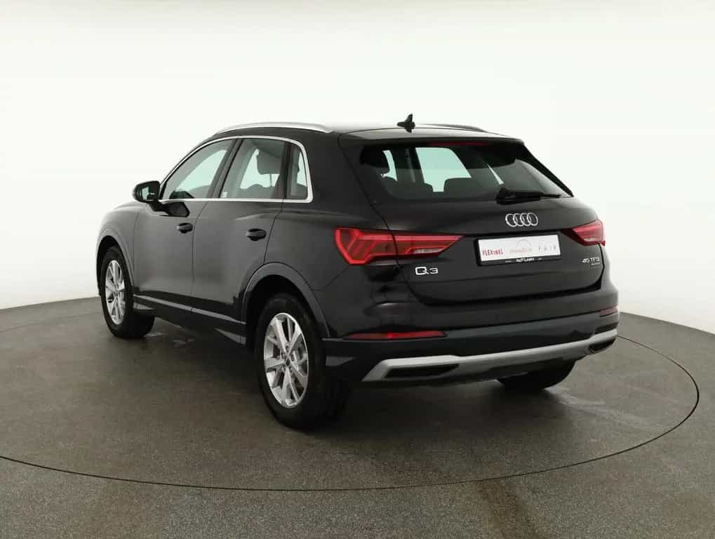 Audi Q3 45 TFSI quattro advanced LED Virtual Cockpit 08/2019-photo-2