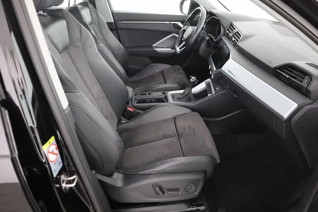 Audi Q3 45 TFSI quattro advanced LED Virtual Cockpit 08/2019-photo-22