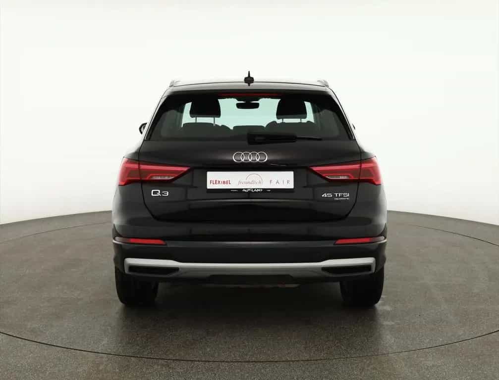 Audi Q3 45 TFSI quattro advanced LED Virtual Cockpit 08/2019-photo-3