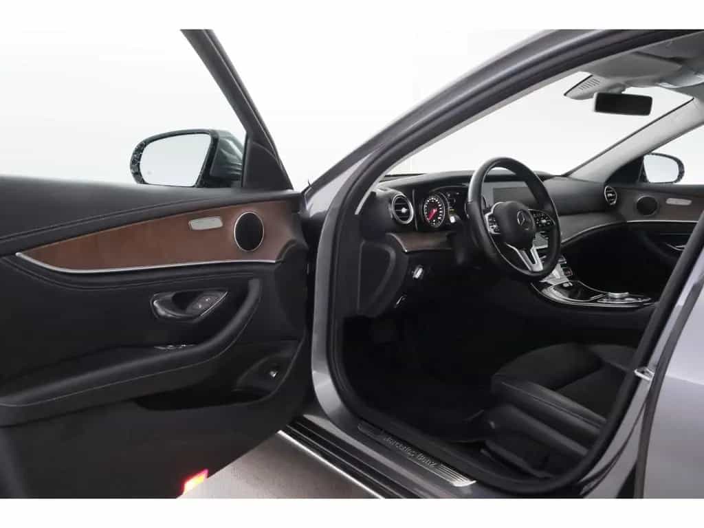 Mercedes-Benz E-Class 200 9G-tronic Lim.Exclusive+LED+NAVI+KAMERA 08/2018-photo-15