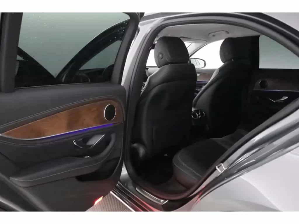 Mercedes-Benz E-Class 200 9G-tronic Lim.Exclusive+LED+NAVI+KAMERA 08/2018-photo-18