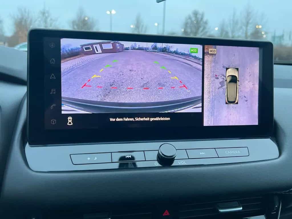Nissan Qashqai N-Connecta Aut. *VOLL *Pano *ACC *360KAM 01/2023-photo-37