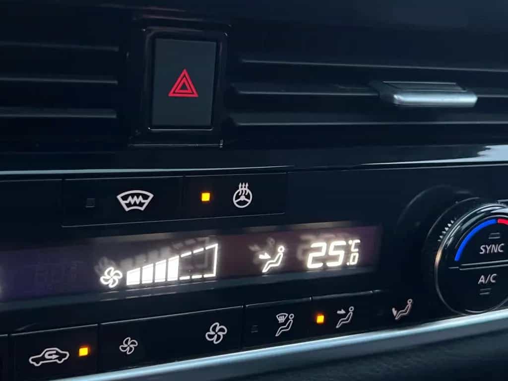 Nissan Qashqai N-Connecta Aut. *VOLL *Pano *ACC *360KAM 01/2023-photo-39