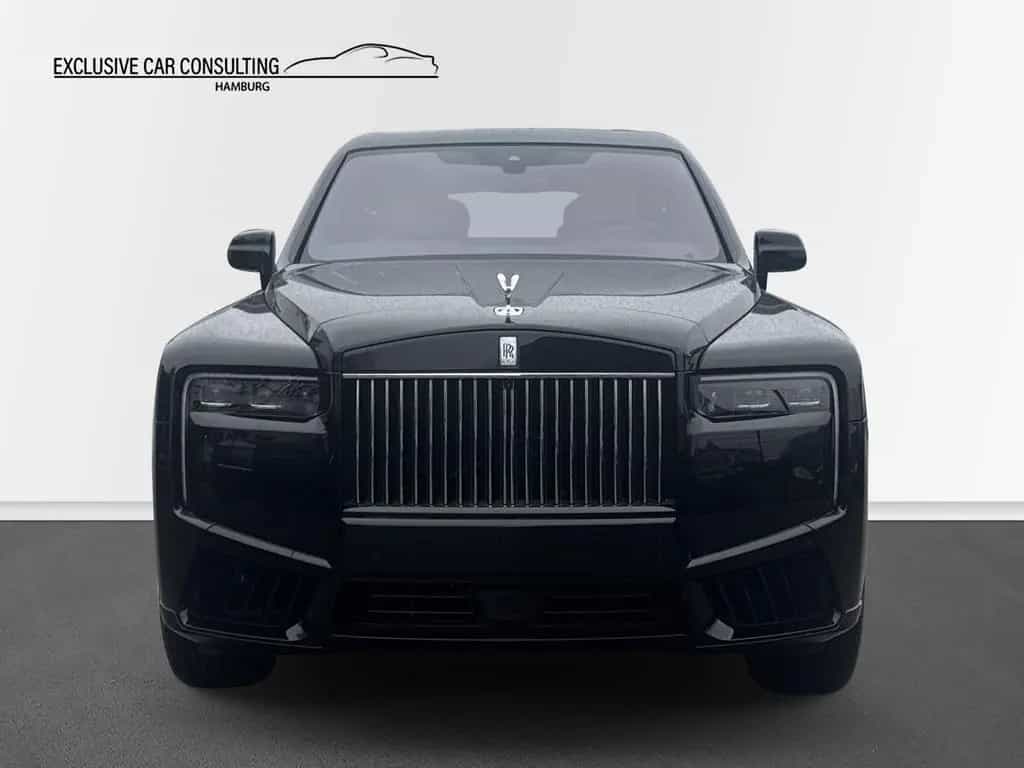 Rolls-Royce Cullinan Silver Badge 02/2026-photo-1