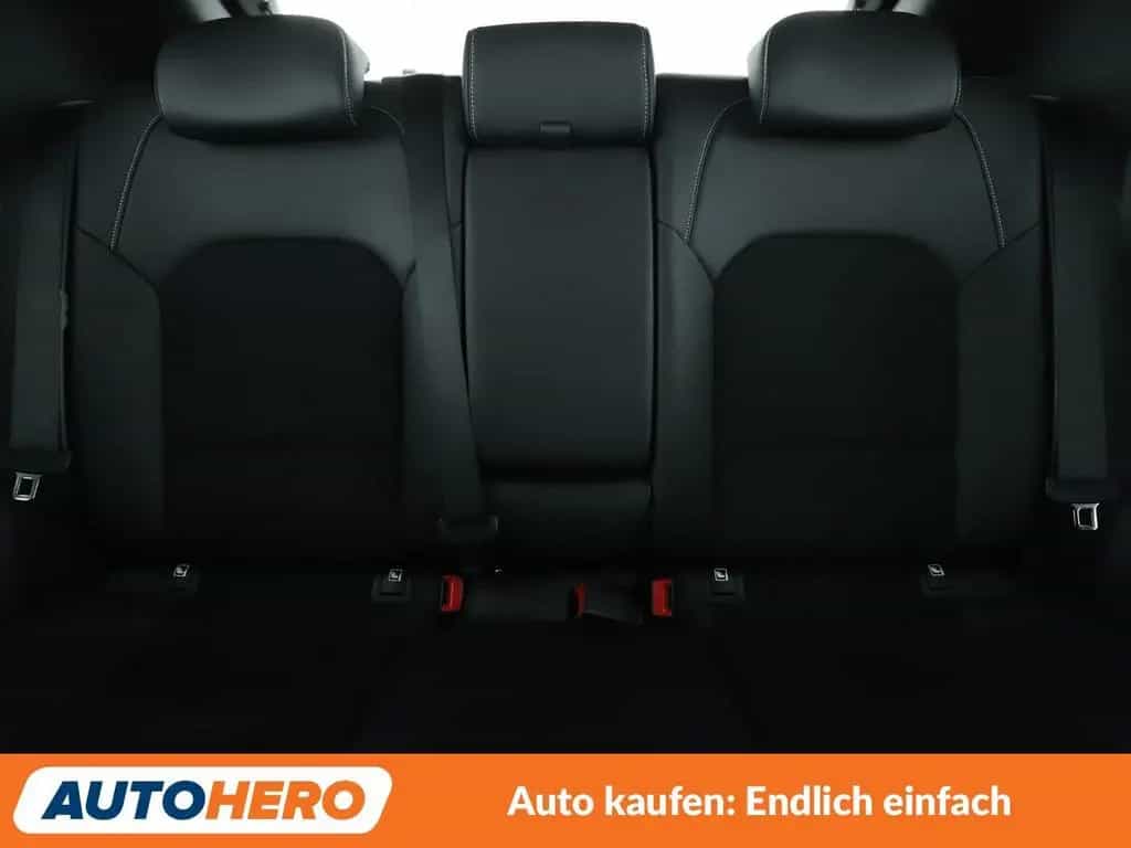 Kia XCeed 1.6 TGDI Black Xdition Aut.*NAVI*LED*CAM* 11/2022-photo-15