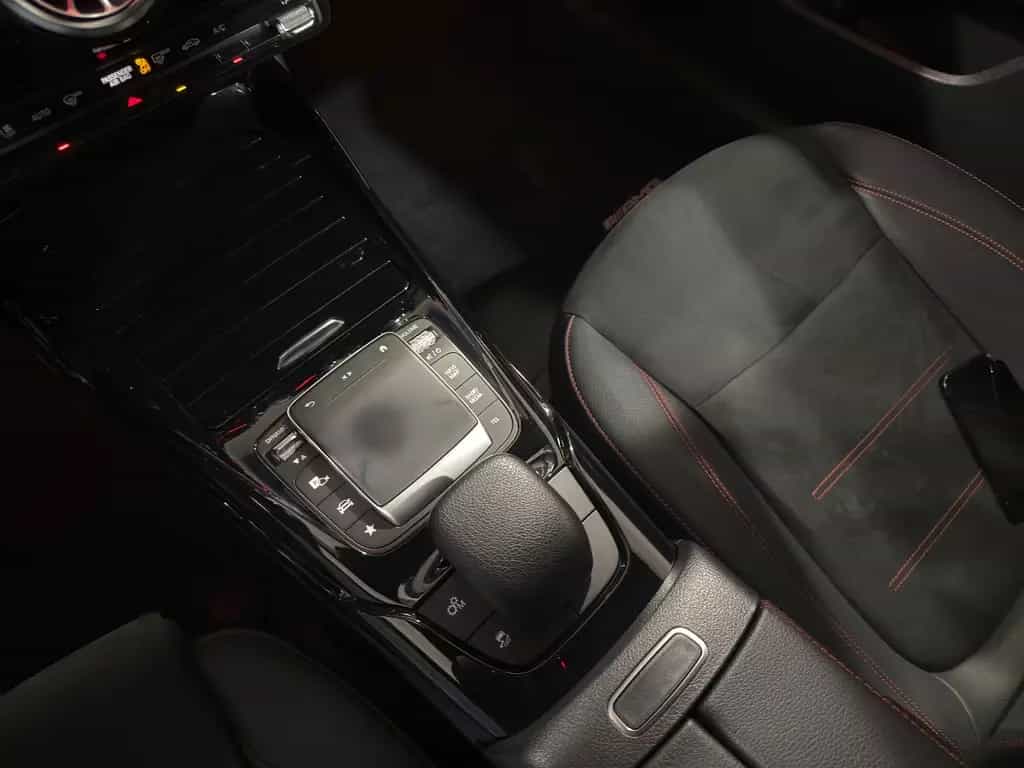 Mercedes-Benz CLA 35 AMG Shooting Brake CLA 35 AMG SB 4Ma.*LED*AHK-ACC-R.KAM-MBUX-SHZ-19 12/2021-photo-36