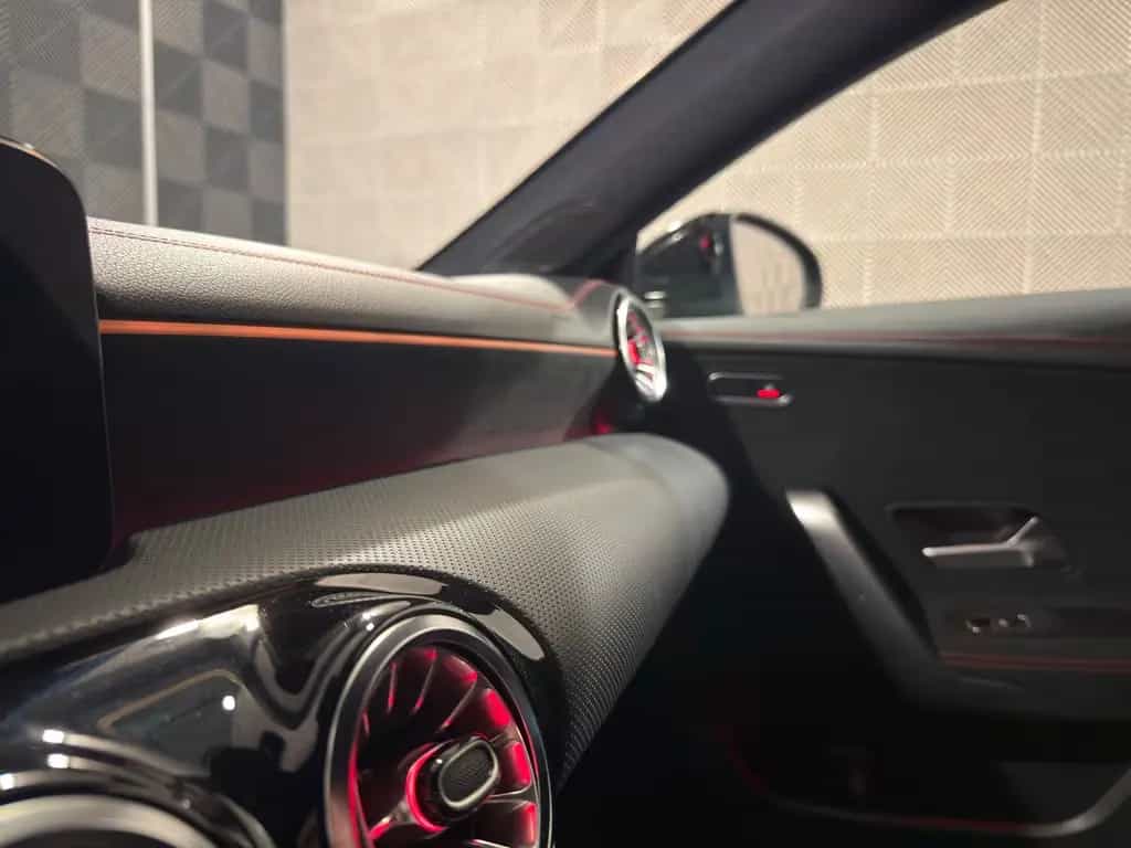 Mercedes-Benz CLA 35 AMG Shooting Brake CLA 35 AMG SB 4Ma.*LED*AHK-ACC-R.KAM-MBUX-SHZ-19 12/2021-photo-37