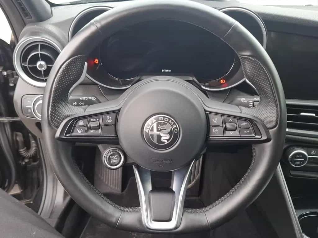 Alfa Romeo Giulia Veloce Q4 2.0 Turbo 16V Kam.+KeyLess+SHZ 01/2024-photo-10